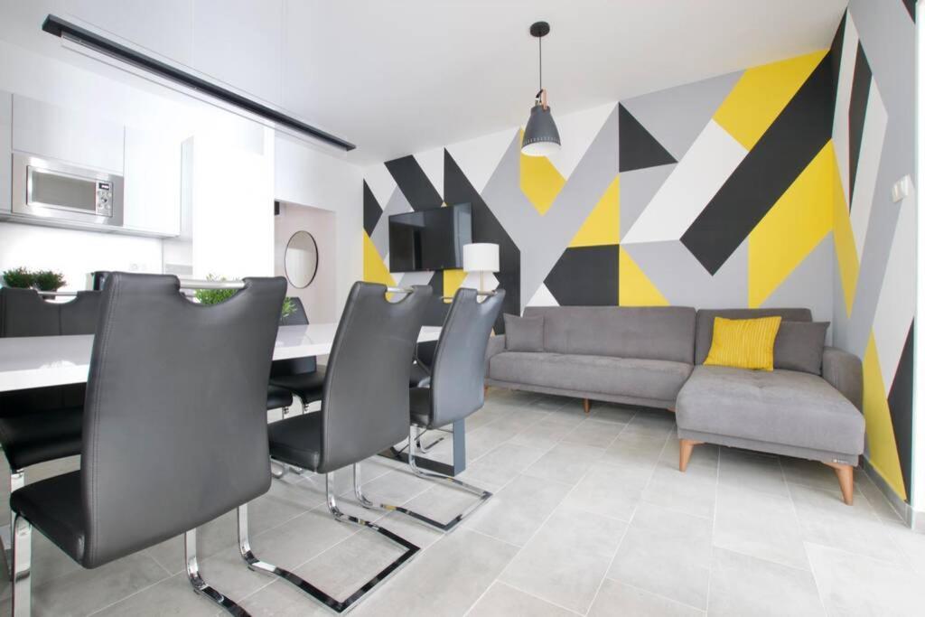 Premium Apartment By Hi5-Vaci Str. 3 Bedroom Budapesta Exterior foto