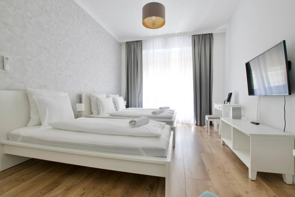 Premium Apartment By Hi5-Vaci Str. 3 Bedroom Budapesta Exterior foto